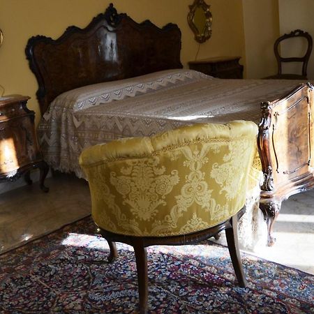 Bed and Breakfast Stanze Barocche Модіка Екстер'єр фото