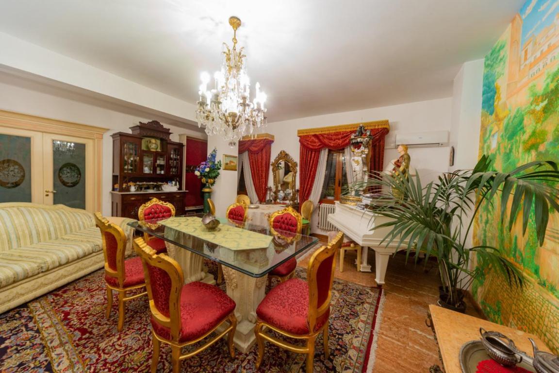 Bed and Breakfast Stanze Barocche Модіка Екстер'єр фото